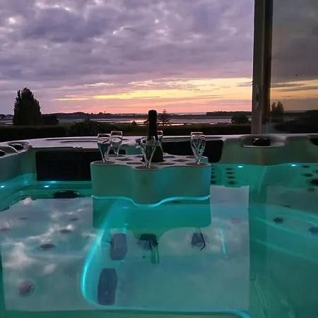 Natura — Jacuzzi Avec Vue Incroyable